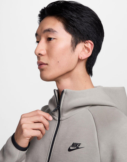 เสื้อแจ็คเก็ตผู้ชาย Full-Zip Windrunner