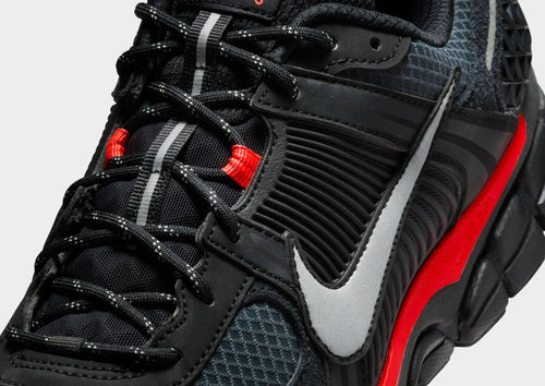 รองเท้าผู้ชาย Zoom Vomero 5