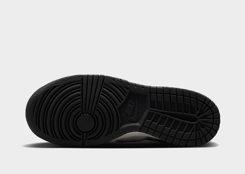 รองเท้าเด็กโต Dunk Low