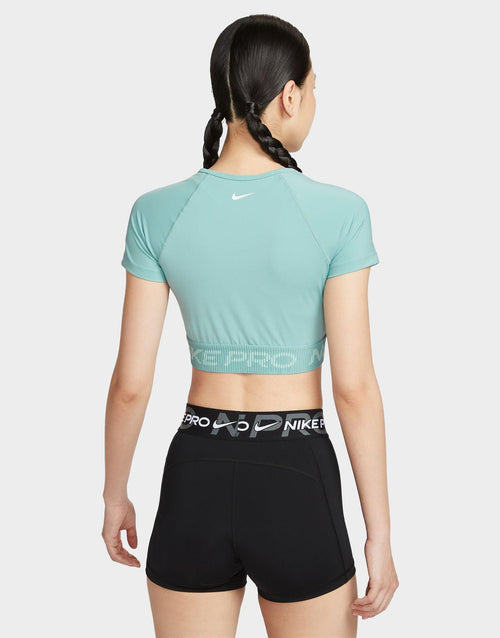 เสื้อแขนสั้นผู้หญิง Pro Cropped Graphic