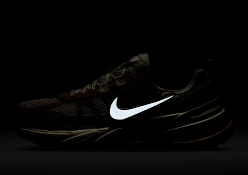 รองเท้าผู้หญิง V2K Run