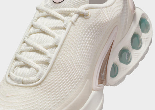 รองเท้าผู้หญิง Air Max Dn