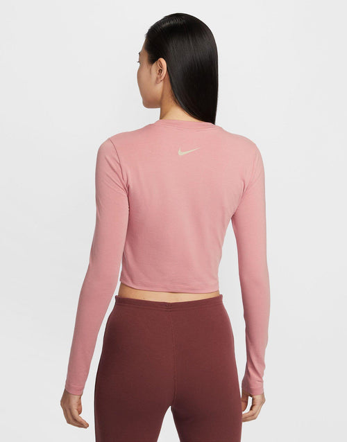เสื้อผู้หญิง Chill Knit Cropped