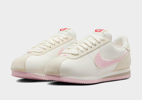 รองเท้าผู้หญิง Cortez Leather