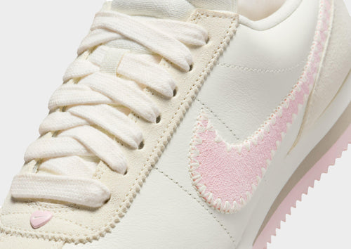 รองเท้าผู้หญิง Cortez Leather