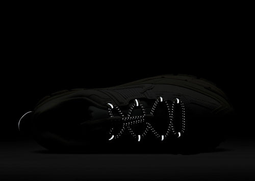 รองเท้าผู้หญิง Zoom Vomero Roam