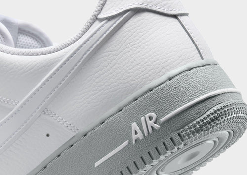 รองเท้าผู้ชาย Air Force 1 '07