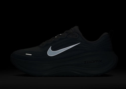 รองเท้าผู้ชาย Vomero Plus