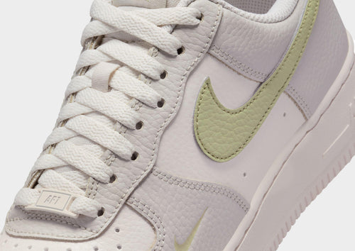 รองเท้าผู้หญิง Air Force 1 '07