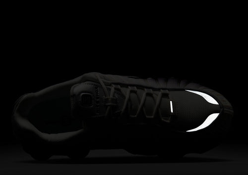 รองเท้าผู้หญิง Shox TL