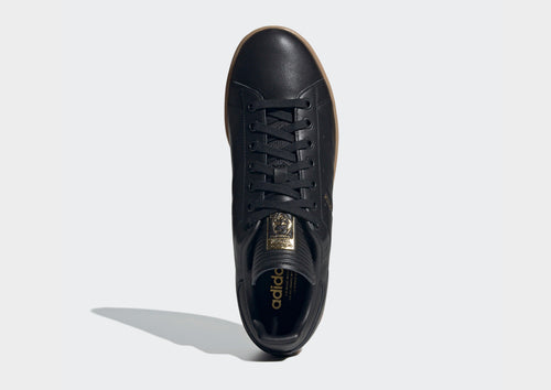 รองเท้าผู้ชาย Stan Smith