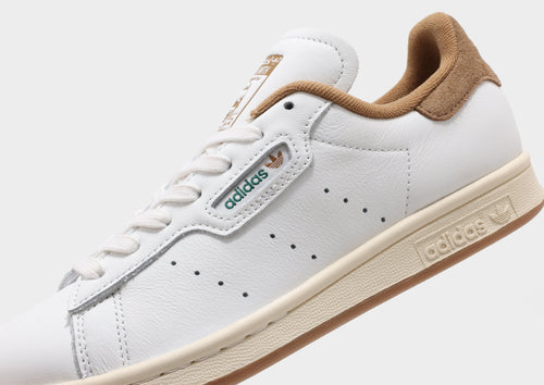 รองเท้าผู้ชาย Stan Smith