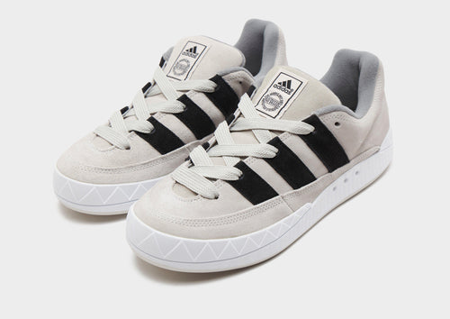 รองเท้าผู้ชาย Adimatic