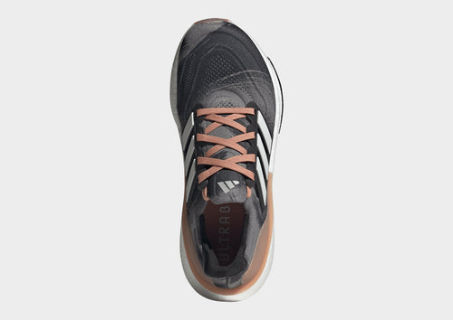 รองเท้าผู้หญิง Ultraboost Light