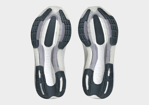 รองเท้าผู้หญิง Ultraboost Light