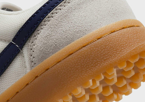 รองเท้าเด็กโต Field General