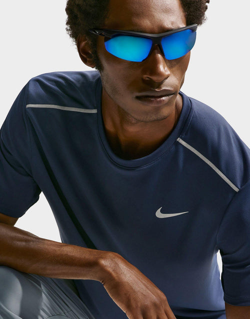 เสื้อแขนสั้นผู้ชาย Miler Dri-FIT