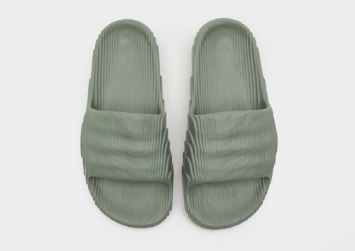 รองเท้าแตะผู้หญิง Adilette 22