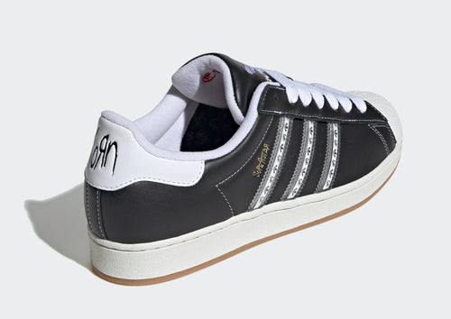 รองเท้าผู้ชาย Superstar Korn