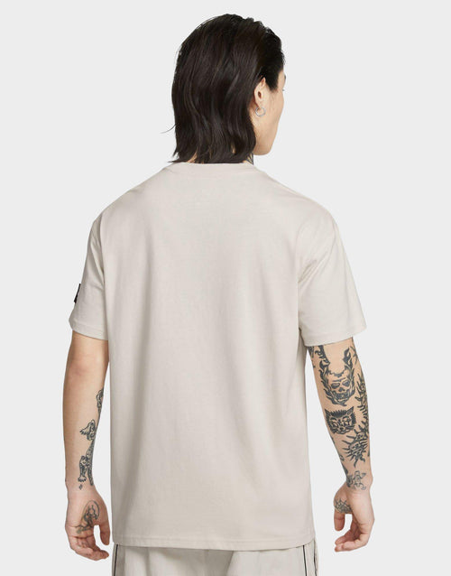 เสื้อยืดผู้ชาย Sportswear