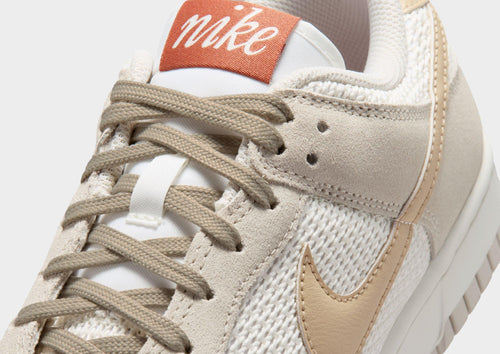 รองเท้าผู้หญิง Dunk Low
