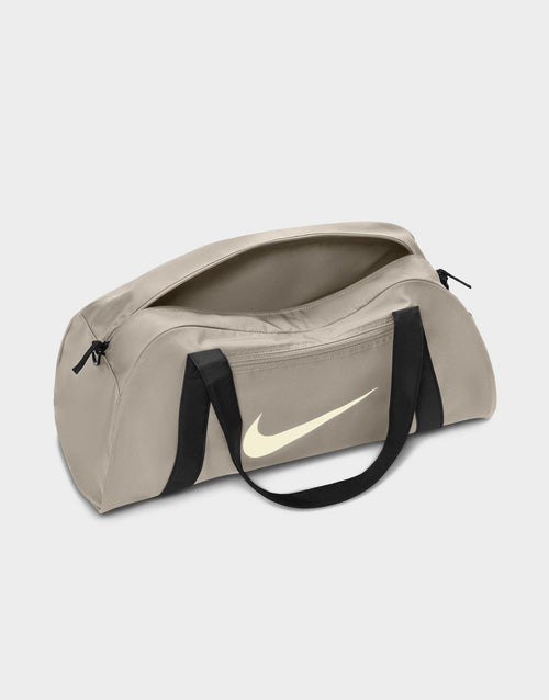 กระเป๋า Training Duffel (24L)
