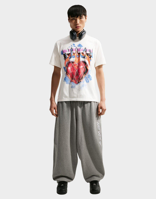 เสื้อยืดผู้ชาย