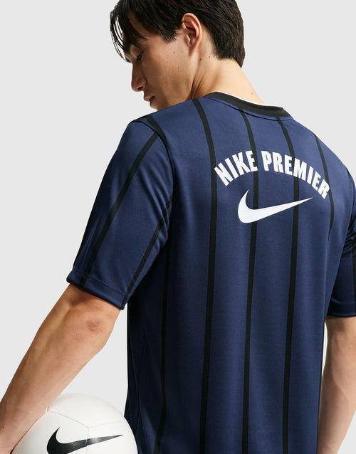เสื้อแขนสั้นผู้ชาย Premier Dri-FIT Football