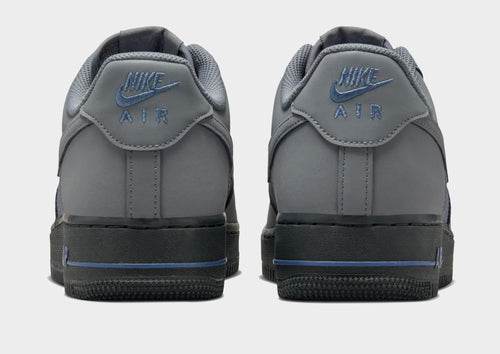 รองเท้าผู้ชาย Air Force 1 '07 LV8