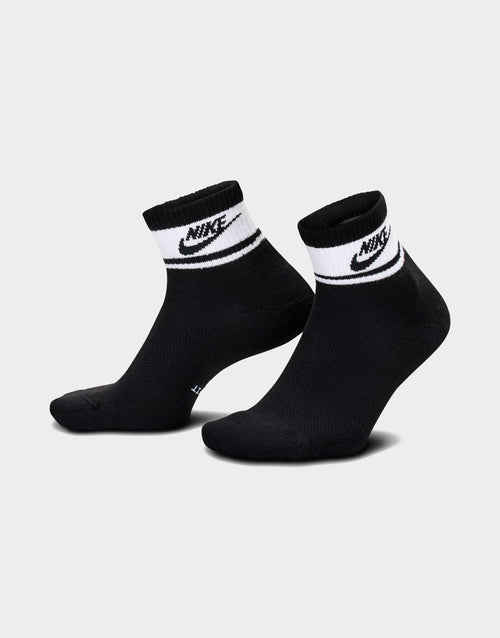 ถุงเท้า Everyday Elevated Ankle (แพค 3)