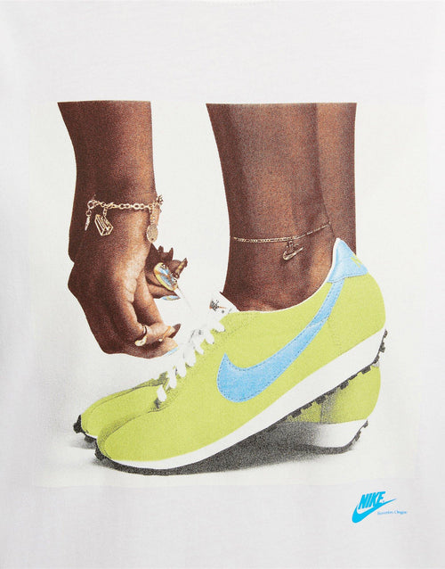 เสื้อยืดผู้หญิง Sportswear