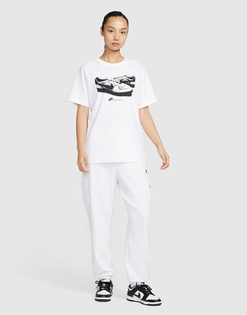 เสื้อยืดผู้หญิง Sportswear