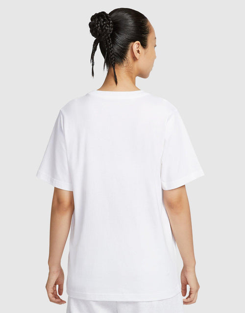 เสื้อยืดผู้หญิง Sportswear