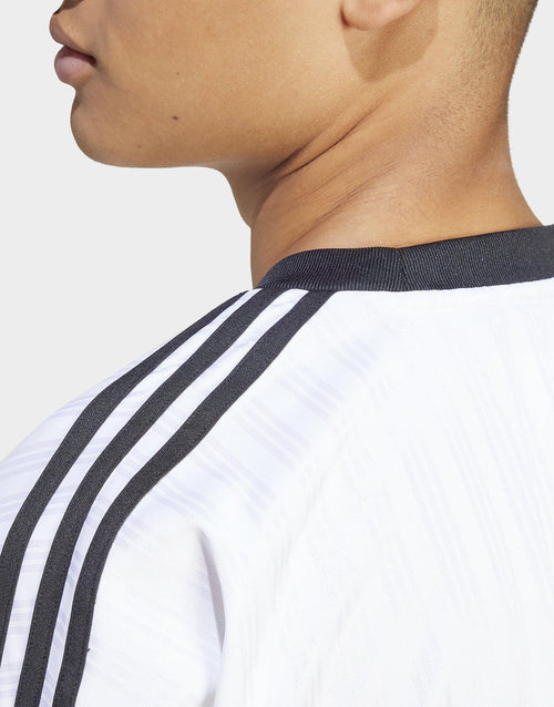 เสื้อยืดผู้ชาย Adicolor