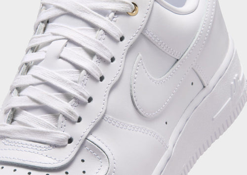 รองเท้าผู้หญิง Air Force 1 '07