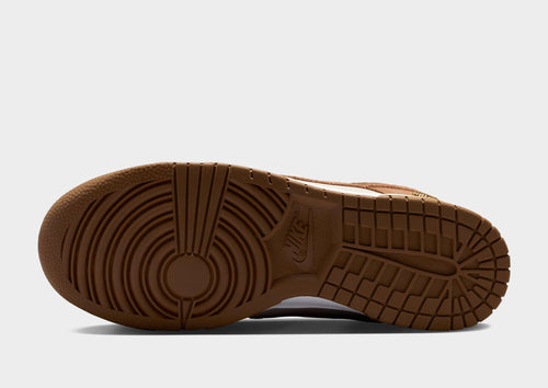 รองเท้าผู้หญิง Dunk Low Suede