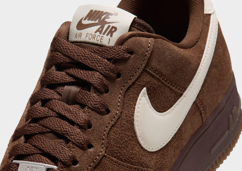 รองเท้าผู้หญิง Air Force 1 '07 Suede