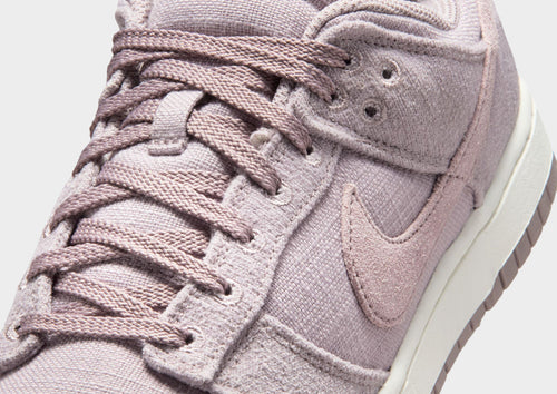 รองเท้าผู้หญิง Dunk Low