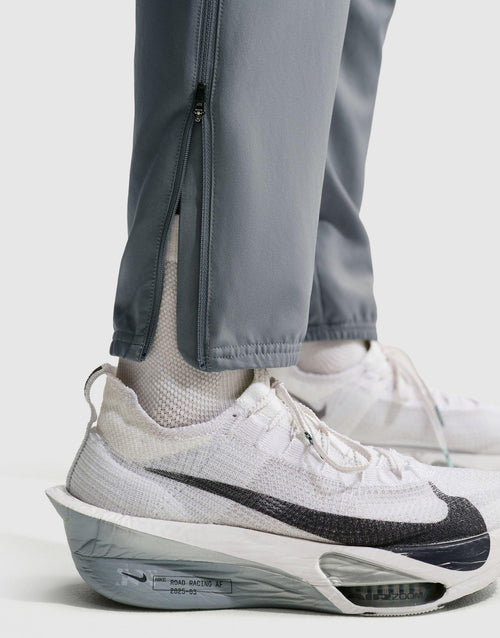 กางเกงขายาวผู้ชาย Challenger Woven Running