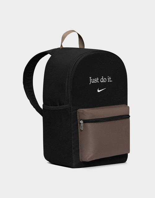 กระเป๋าสะพายหลัง Heritage 2.0 (23L)
