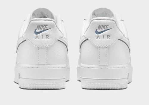 รองเท้าผู้ชาย Air Force 1 '07 LV8