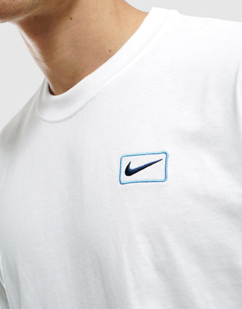 เสื้อยืดผู้ชาย Sportswear