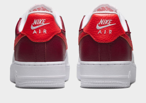 รองเท้าผู้หญิง Air Force 1 '07