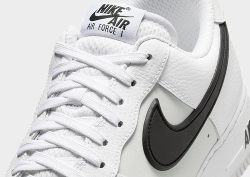 รองเท้าผู้ชาย Air Force 1 '07 LV8