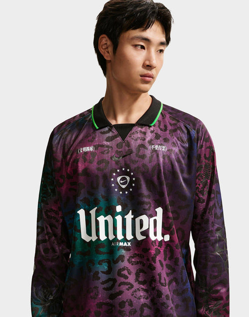 เสื้อแขนยาวผู้ชาย Mad 90 Pack "Tiempo"