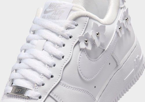 รองเท้าผู้หญิง Air Force 1 '07 "Florette”
