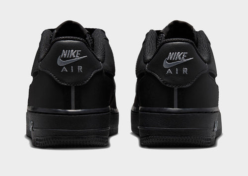รองเท้าเด็กโต Air Force 1 LV8