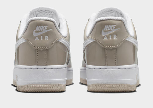 รองเท้าผู้หญิง Air Force 1 '07