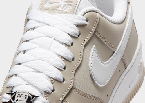 รองเท้าผู้หญิง Air Force 1 '07