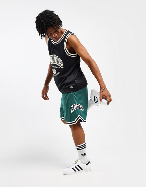 กางเกงขาสั้นผู้ชาย VRCT